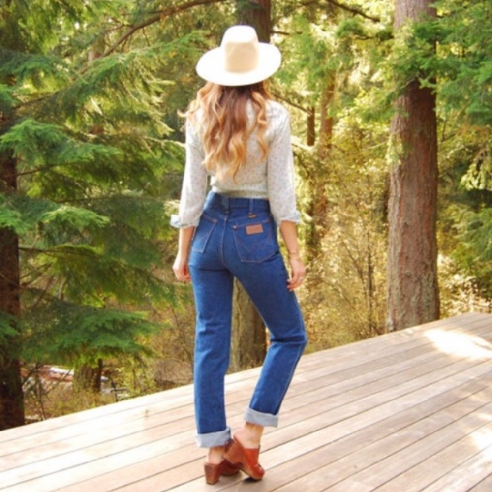 Vintage High Rise Wrangler Jeans